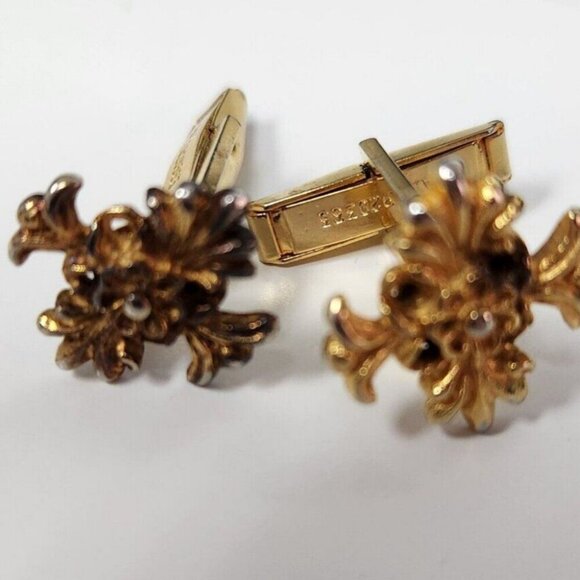 Vintage Harvey Avedon Cuff Links Gold Tone Pat. 2920363